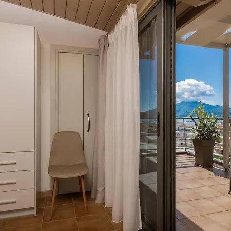 Orizontas Loft With Panoramic View *