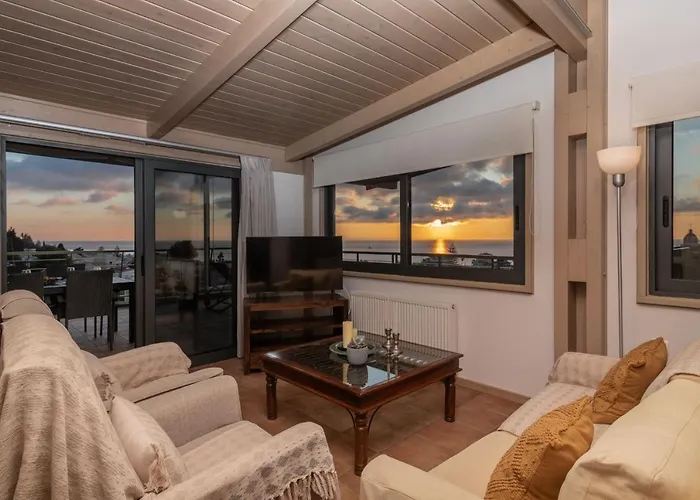 Orizontas Loft With Panoramic View Apartment *